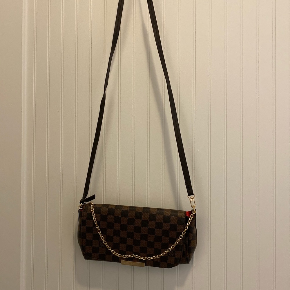 Checkered crossbody purse
